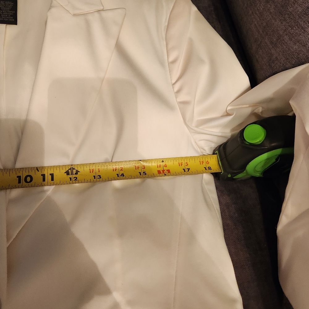 The Limited Stretch Jacket - Picture 8 of 12